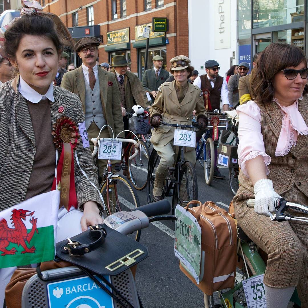 The Tweed Run - MiS Magazine | Daily exploration of Creativity & Innovation