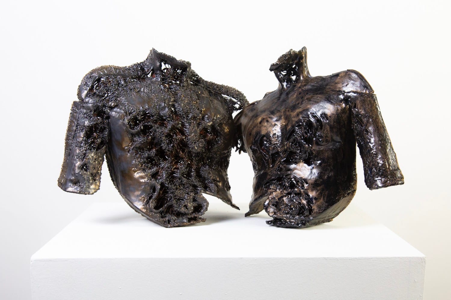 digital glitch-inspired ceramic sculpture by enorê