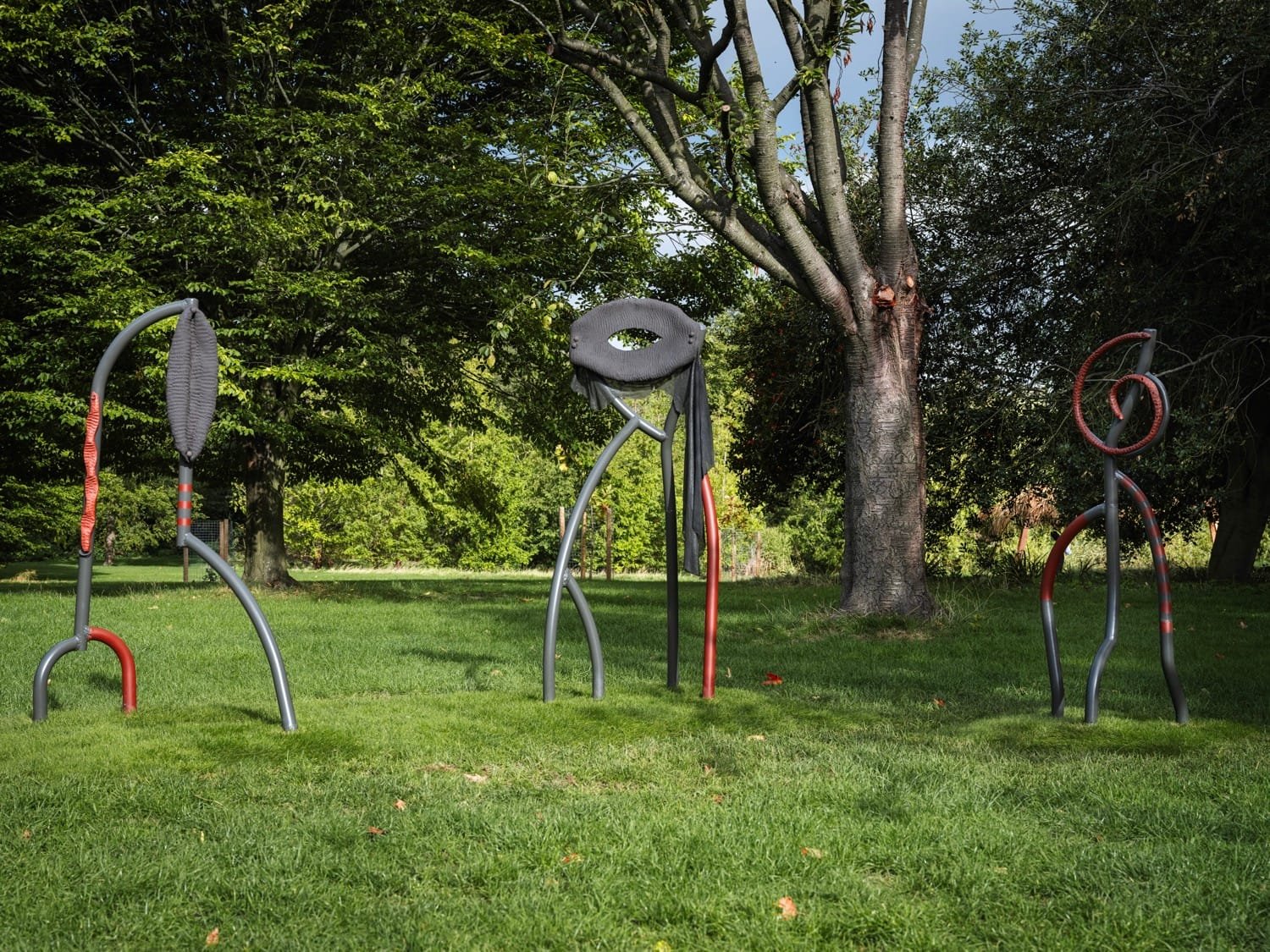 Lucia Pizzani Brings Ancient Symbols Into Today’s Climate Crisis 7 Lucía Pizzani sculpture of eye, snake, and seed at Frieze Sculpture 2025