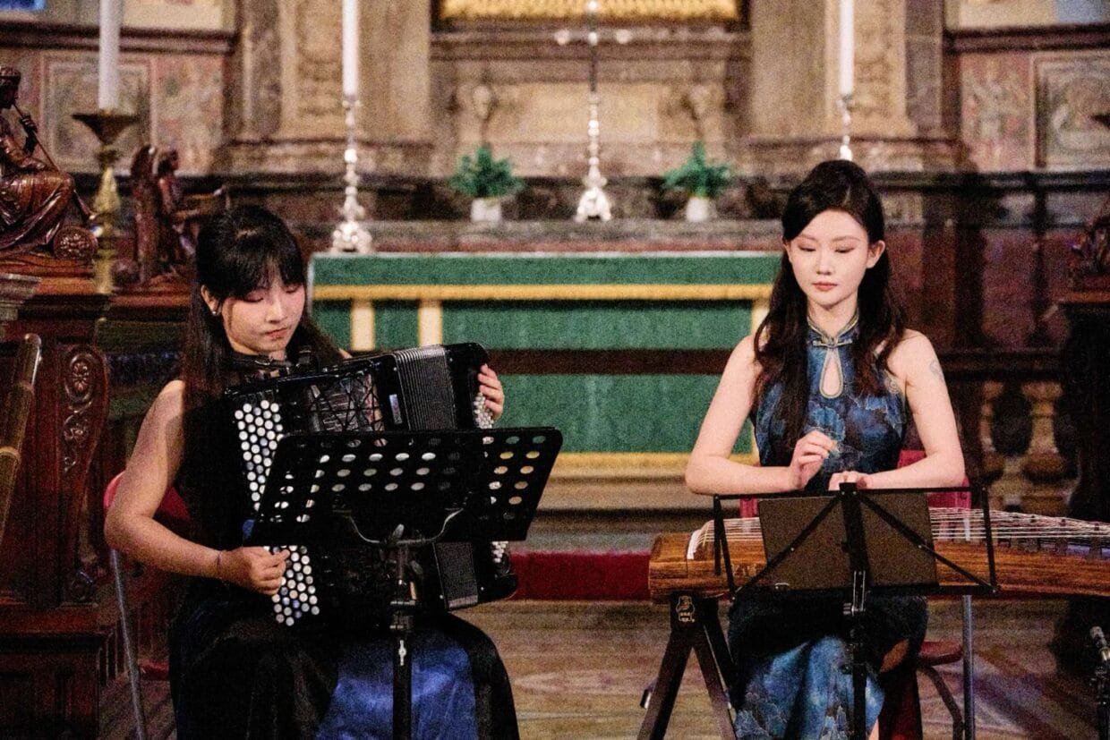 Awakening: Mengdie Ji’s Visionary Guzheng–Accordion Premiere in London 6 Mengdie Ji performing Awakening with guzheng and accordion at London Chinese Music Festival