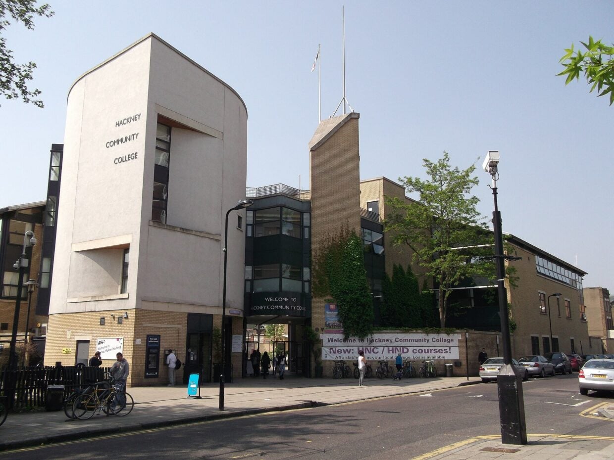 Community college buildings in Hoxton