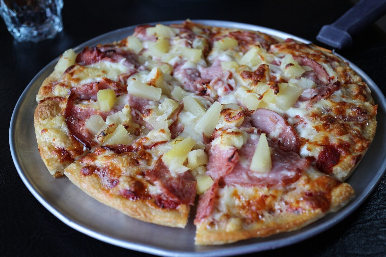 Hawaiian pizza with ham and pineapple